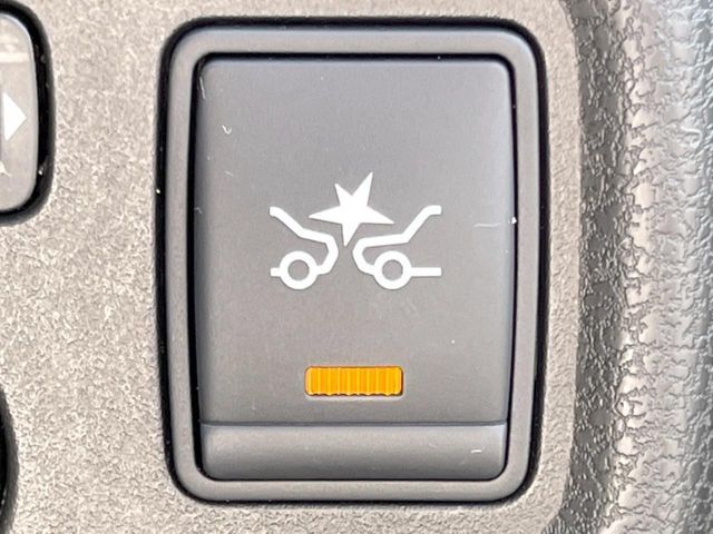 NISSAN NOTE 2016 Image 31