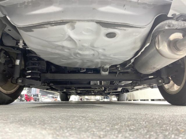 TOYOTA PRIUS ALPHA 2013 Image 31