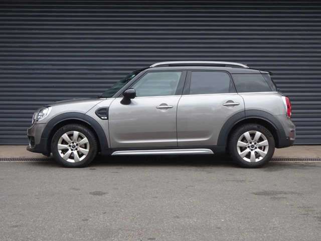 BMW MINI COOPER D CR 2019 Image 31