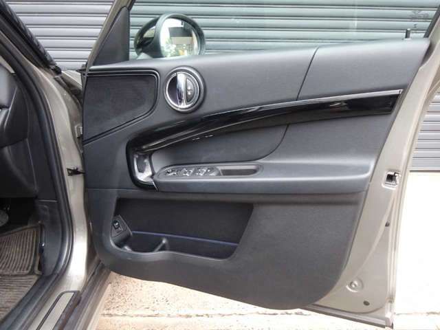 BMW MINI COOPER D CR 2019 Image 31