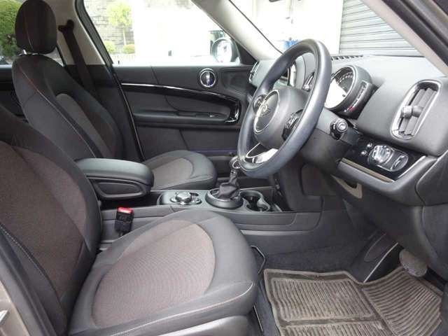 BMW MINI COOPER D CR 2019 Image 31