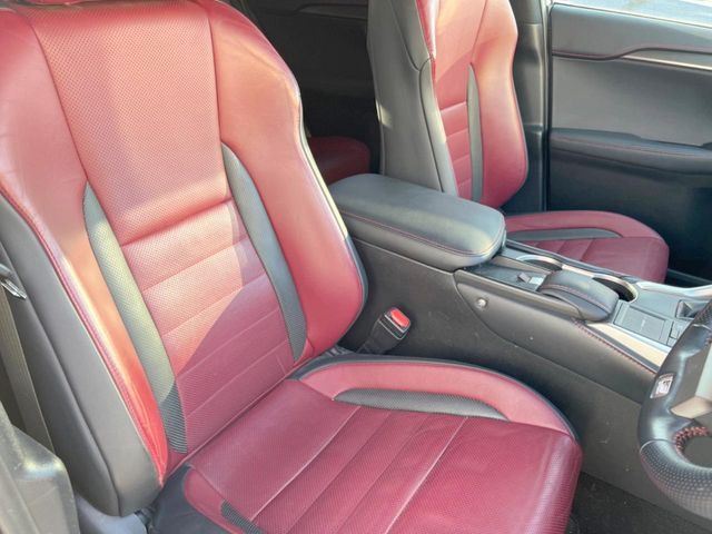 TOYOTA LEXUS NX300H 2015 Image 31