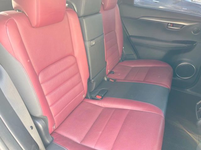 TOYOTA LEXUS NX300H 2015 Image 31