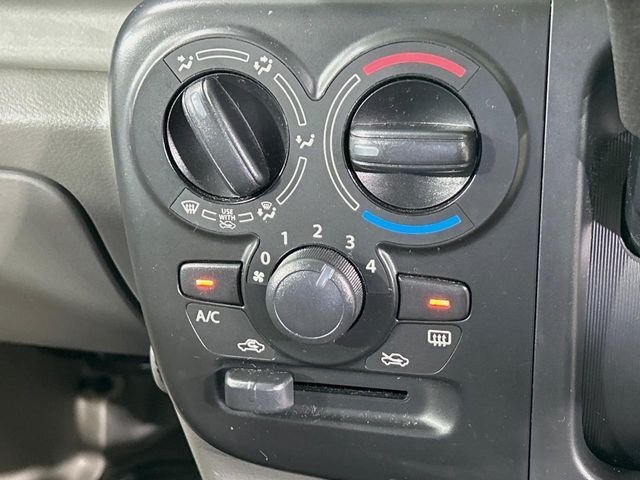 NISSAN NV100 CLIPPER 2023 Image 31