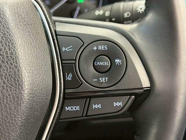 TOYOTA HARRIER 2WD 2021 Image 31