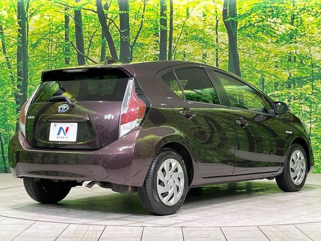 TOYOTA AQUA 2015 Image 31