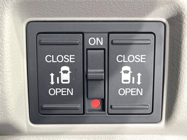 HONDA N BOX 2024 Image 31