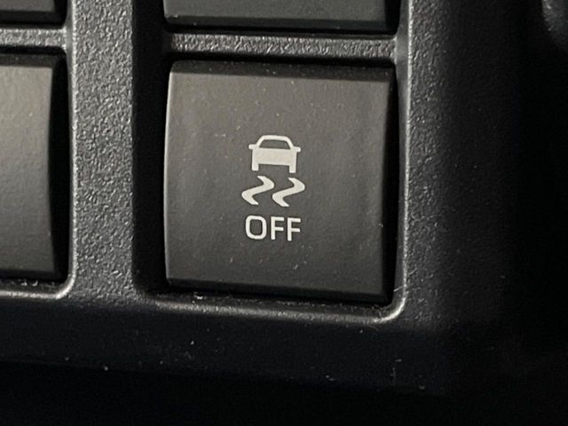 TOYOTA LANDCRUISER 70 2025 Image 31