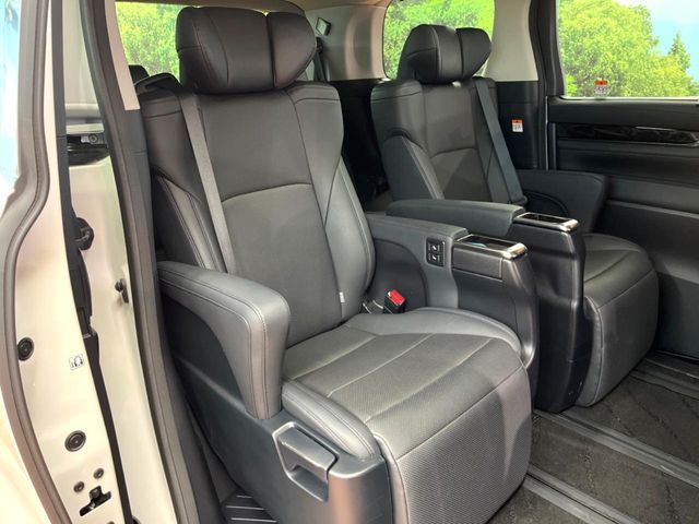TOYOTA ALPHARD 2022 Image 31