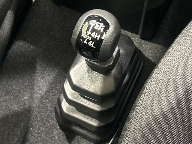 SUZUKI JIMNY 4WD 2025 Image 31