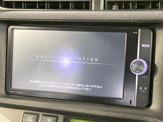 TOYOTA AQUA 2013 Image 31