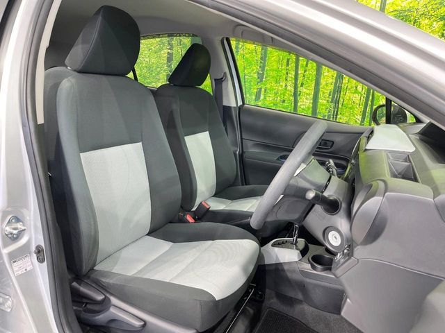 TOYOTA AQUA 2013 Image 31