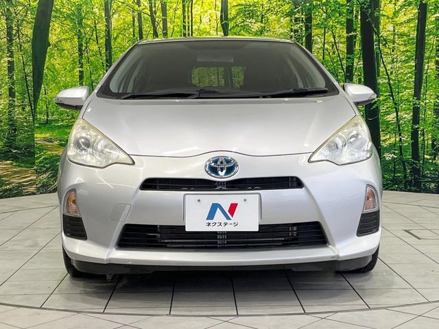 TOYOTA AQUA 2013 Image 31