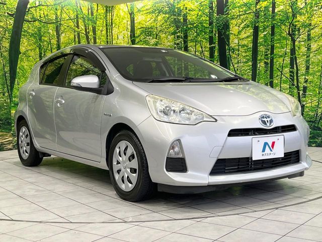 TOYOTA AQUA 2013 Image 31