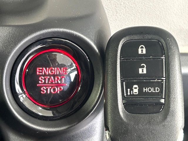 HONDA N BOX 2025 Image 31