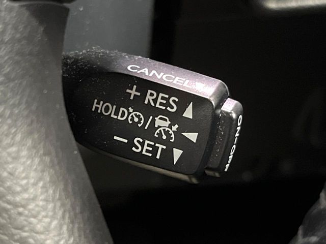 TOYOTA LANDCRUISER PRADO 2022 Image 31