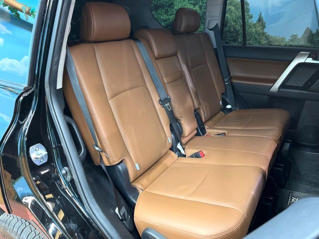 TOYOTA LANDCRUISER PRADO 2022 Image 31