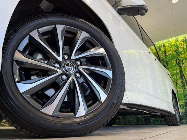 TOYOTA VOXY HYBRID 2025 Image 31