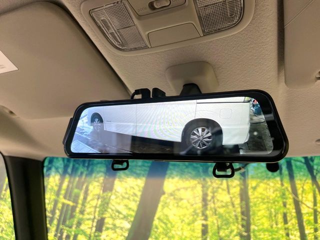 HONDA N BOX CUSTOM 2012 Image 31