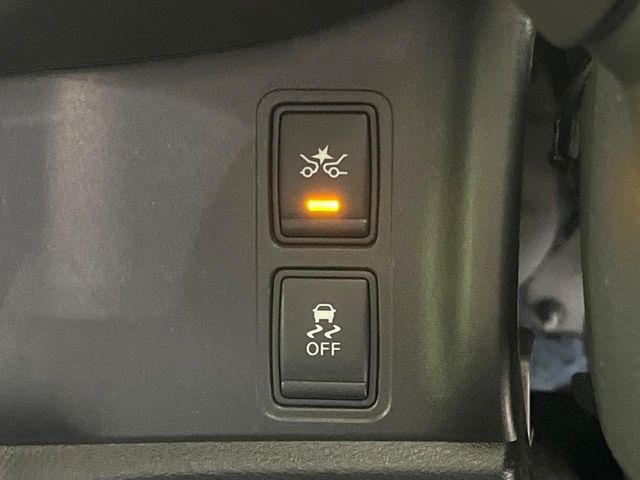 NISSAN SERENA  WG 2018 Image 31