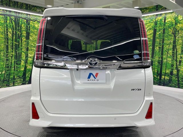 TOYOTA NOAH 2019 Image 31