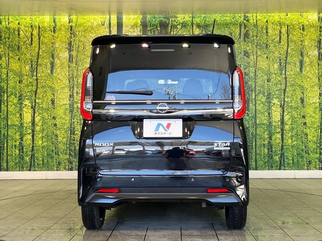 NISSAN ROOX 2024 Image 31