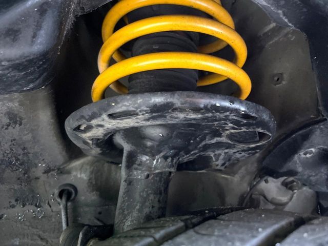 TOYOTA VOXY 2012 Image 31