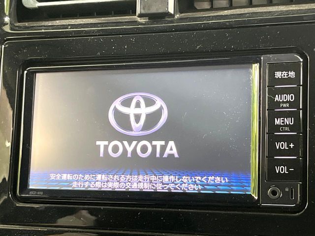 TOYOTA PRIUS 2017 Image 31