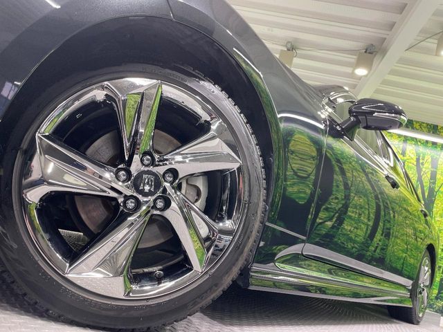 TOYOTA CROWN SEDAN HYBRID 2021 Image 31