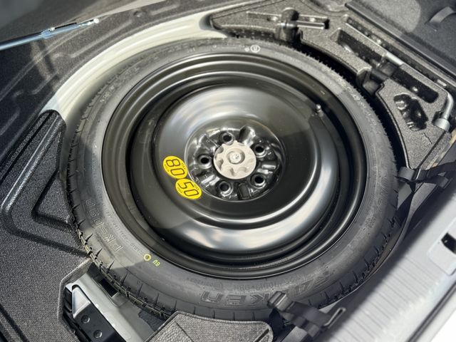 TOYOTA LEXUS IS350 2019 Image 31