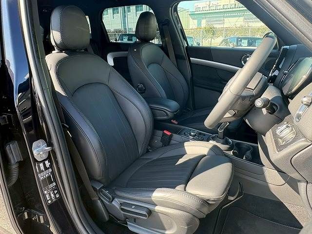 BMW MINI COOPER SD CROSS 2023 Image 31