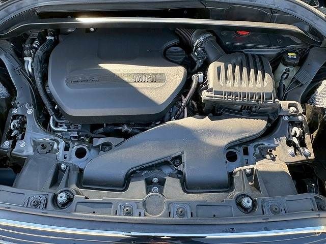 BMW MINI COOPER D CROSSO 2022 Image 31