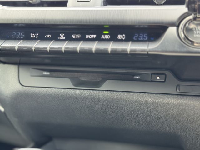 TOYOTA LEXUS UX200 2020 Image 31