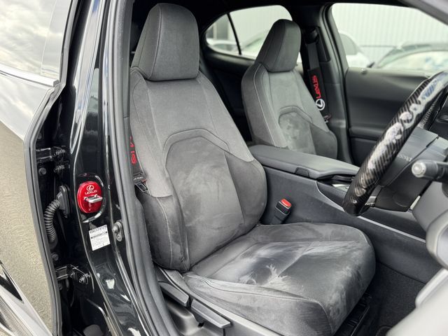 TOYOTA LEXUS UX200 2020 Image 31