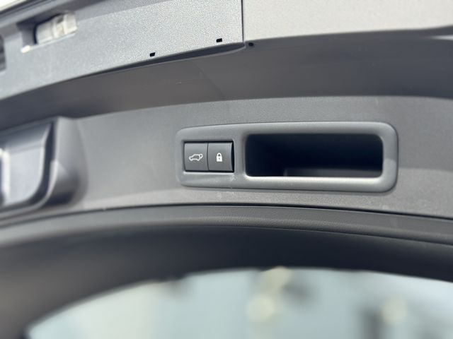 TOYOTA LEXUS UX200 2020 Image 31