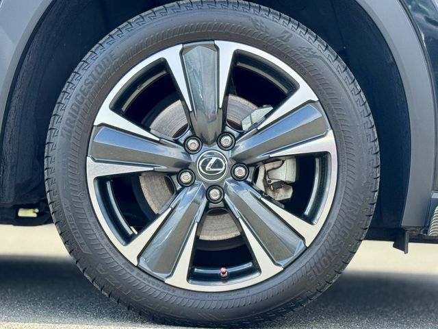 TOYOTA LEXUS UX200 2020 Image 31