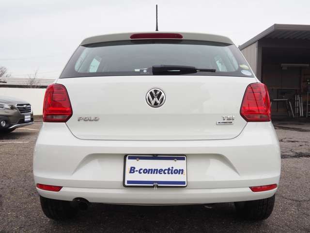 VOLKSWAGEN POLO 2017 Image 31