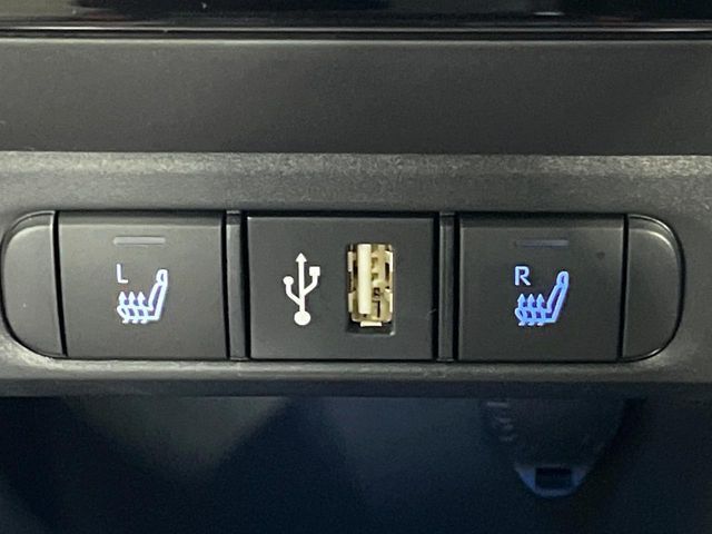 TOYOTA YARIS 2021 Image 31