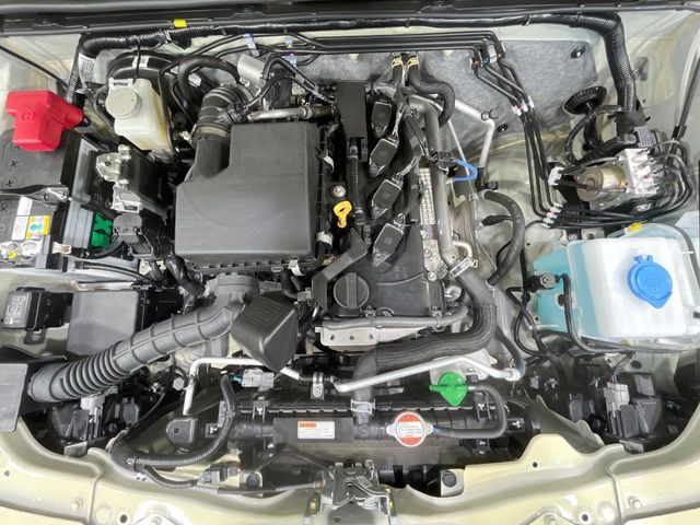 SUZUKI JIMNY NOMADE 2025 Image 31