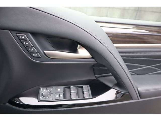 TOYOTA LEXUS LX570 AWD 2021 Image 31