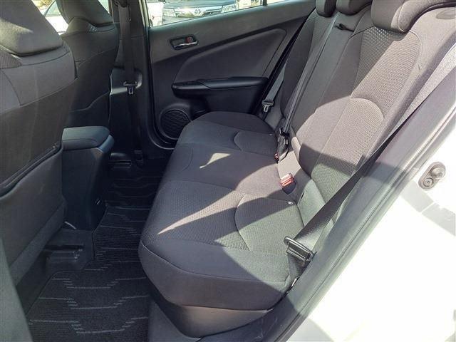 TOYOTA PRIUS 4WD 2021 Image 31