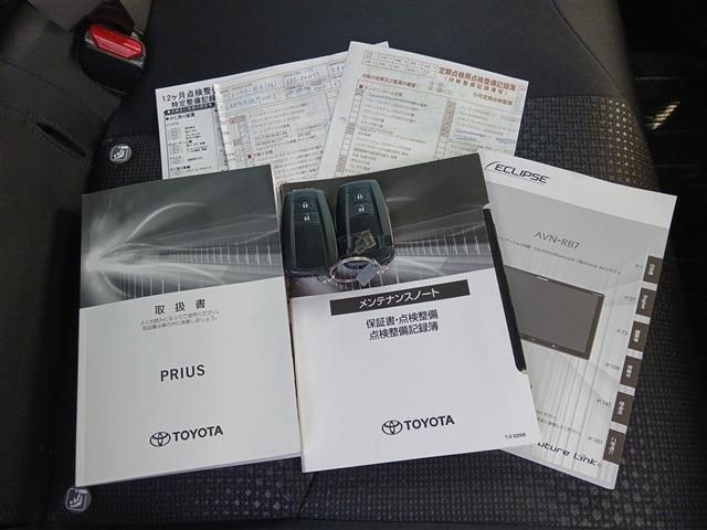 TOYOTA PRIUS 4WD 2021 Image 31