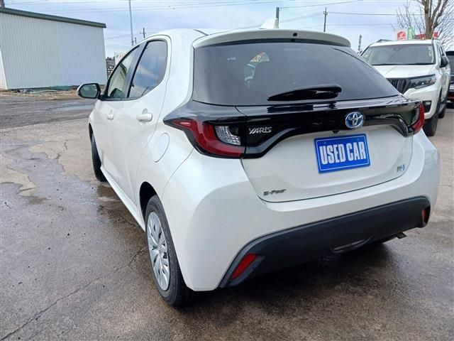 TOYOTA YARIS HYBRID 2021 Image 31