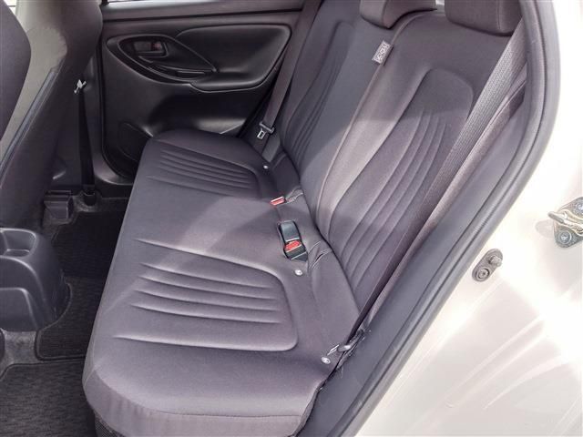 TOYOTA YARIS HYBRID 2021 Image 31