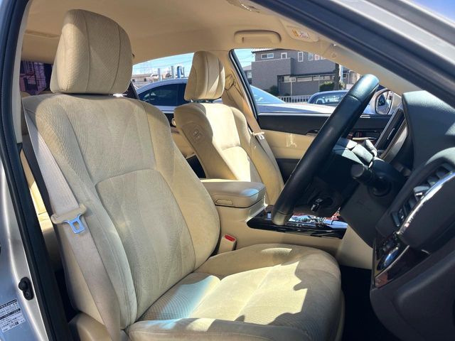 TOYOTA CROWN SEDAN HYBRID 2015 Image 31