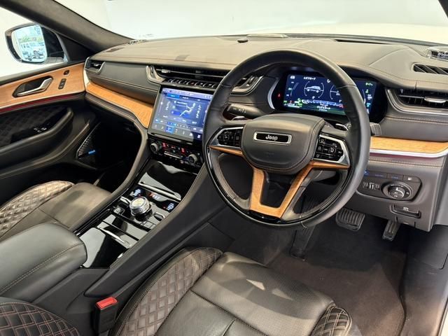 JEEP GRAND CHEROKEE 2023 Image 31