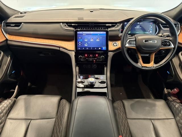 JEEP GRAND CHEROKEE 2023 Image 31