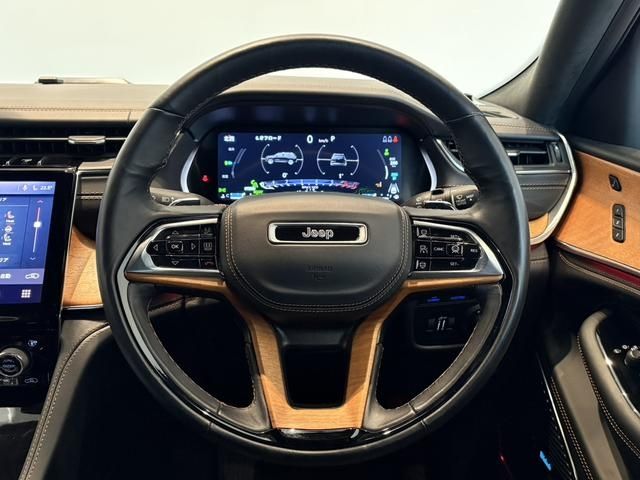 JEEP GRAND CHEROKEE 2023 Image 31