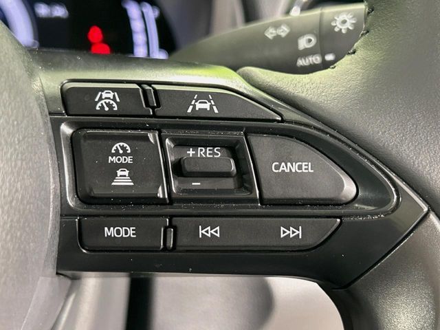 TOYOTA YARIS CROSS HYBRID 2025 Image 31