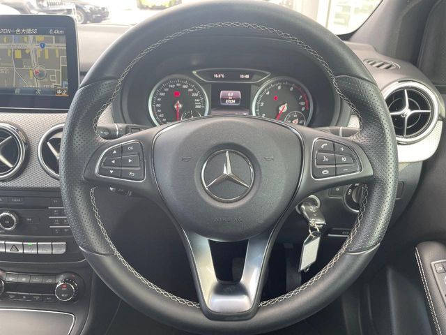 MERCEDES BENZ B CLAS 2017 Image 31